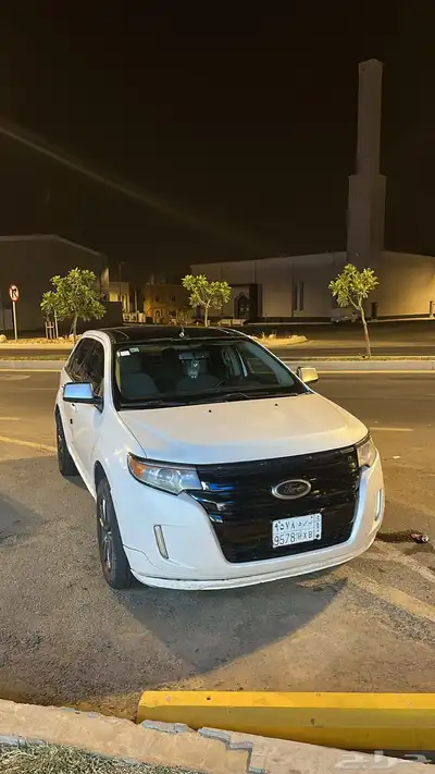 فورد ايدج نظيف موجوده في الباحه 1