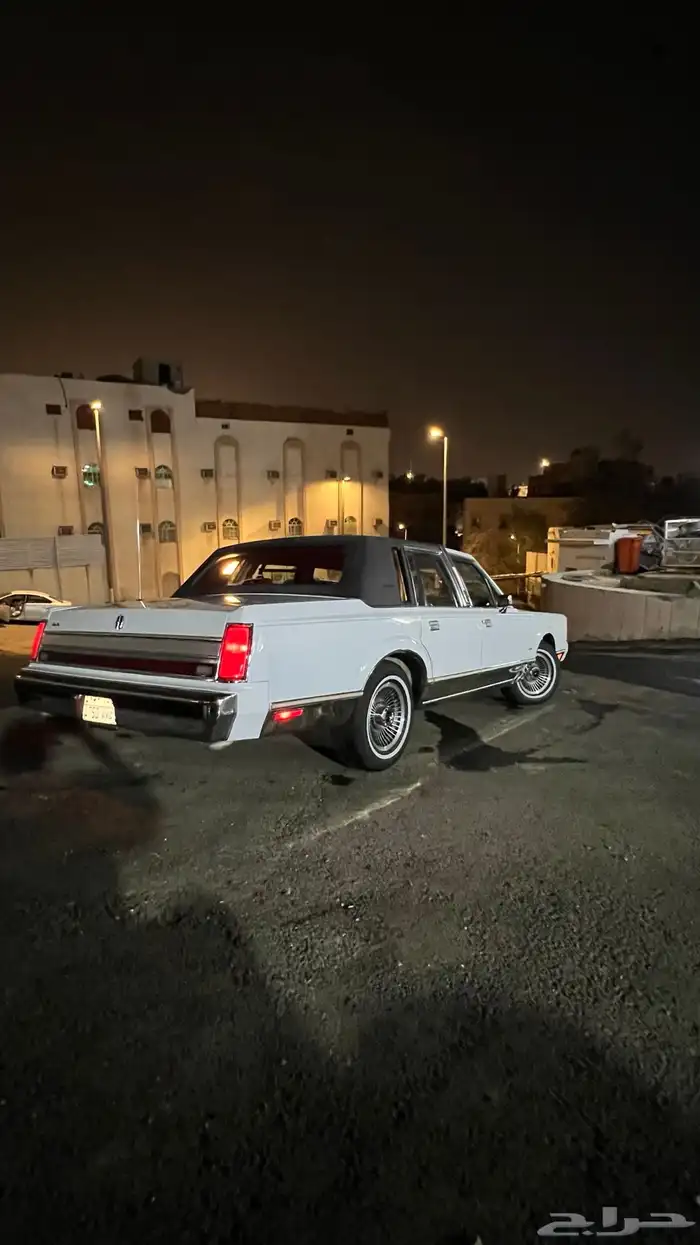 لينكون تاون كار 1989 مخزن 33