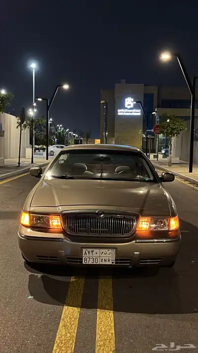 فورد قراند ماركيز 2001 7