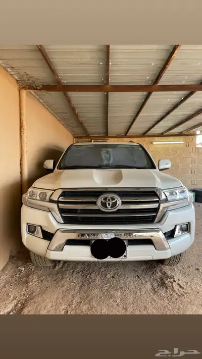 لاندكروزر v6 GXR 2020 0