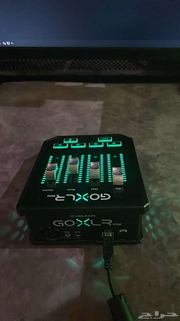 للبيع مكسر GOXLR MINI تم البيع 8