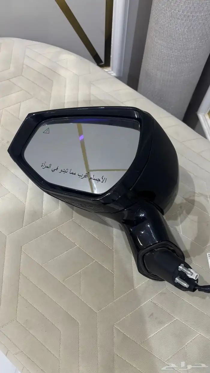 مراية كيا k8 باللون الاسود 1