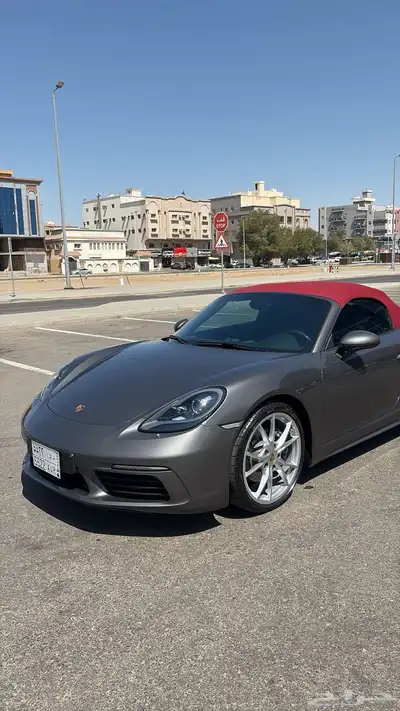 Porsche BOXSTER 718 2024 1