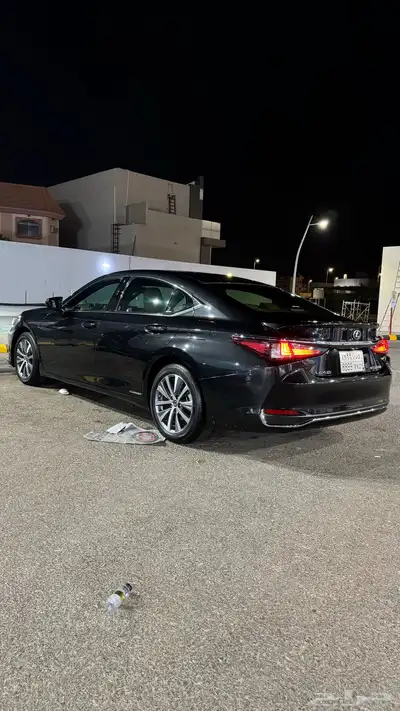 لكززس es 300 هايبرد 16