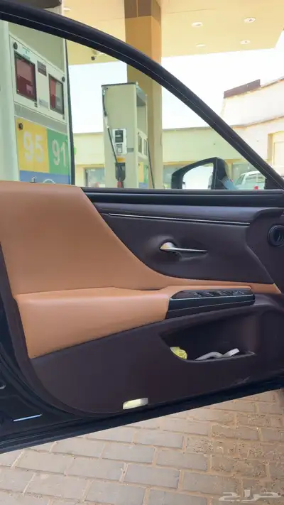 لكززس es 300 هايبرد 0