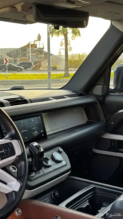 ديفندر 90 مالك اول V6 7
