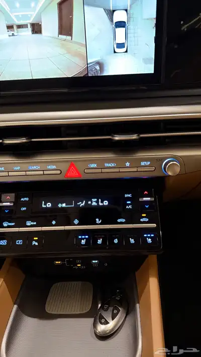 ازيرا 2024 ( بنزين ) فل اوبشن شبه اصفار 24