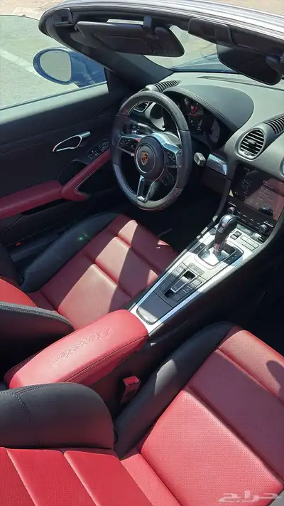 Porsche BOXSTER 718 2024 28