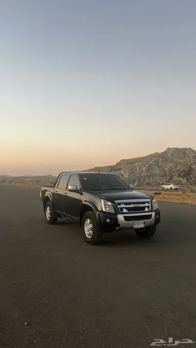 ايسوزو ديماكس 2011 نظيفه 0