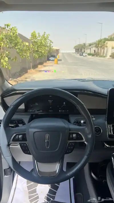 لينكون نافجيتور 13