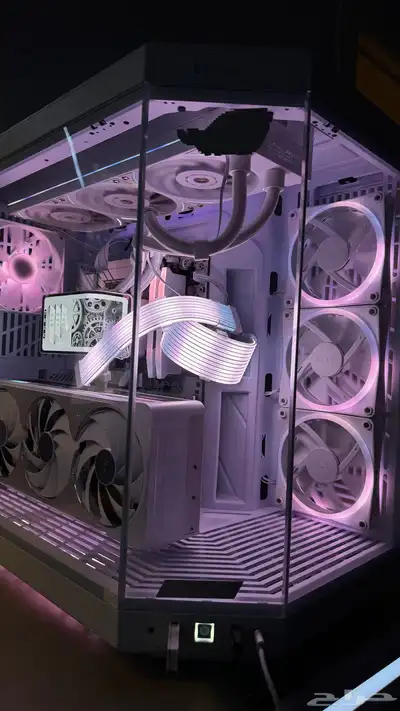 pc 5070 ti تجمعية بيضاء جميلة 1