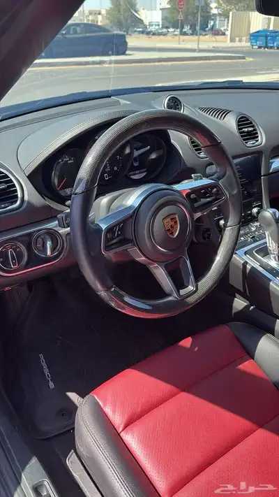 Porsche BOXSTER 718 2024 12