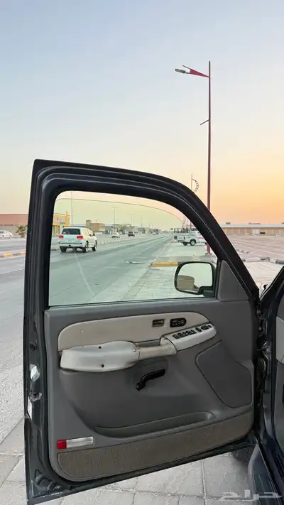 يوكن 2002 فل كامل نظيف 9