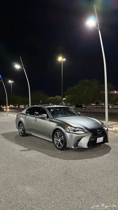 لكزس جي اس 10