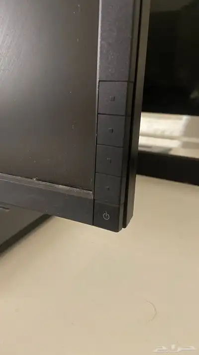 كمبيوتر LG وشاشة 9