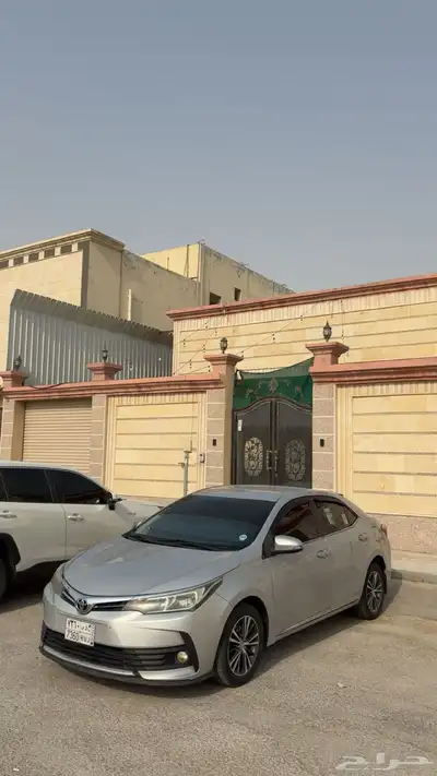للبيع كورولا 2017 0