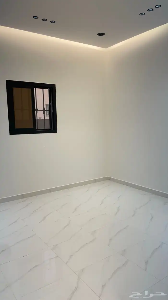 شقه اربع غرف وصاله للايجار ب حي البيان 4