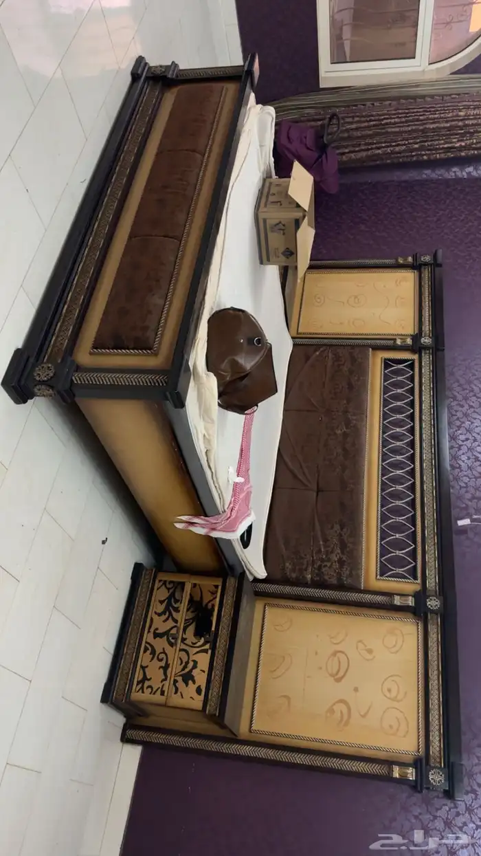 غرفة مستعمله وستاره 1