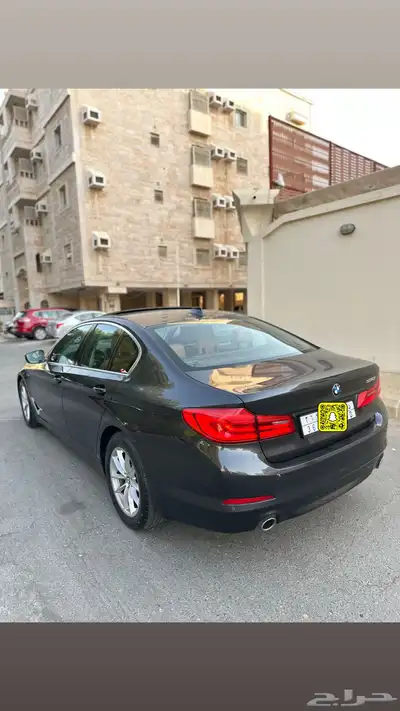 بي ام دبليو i520 الفئة الخامسة 2020 2