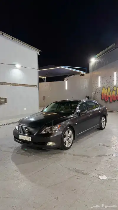 لكزس LS460L 0