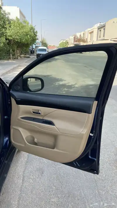 متسوبيشي اوتلاندر 13