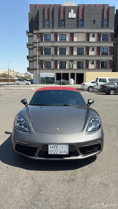 Porsche BOXSTER 718 2024 2