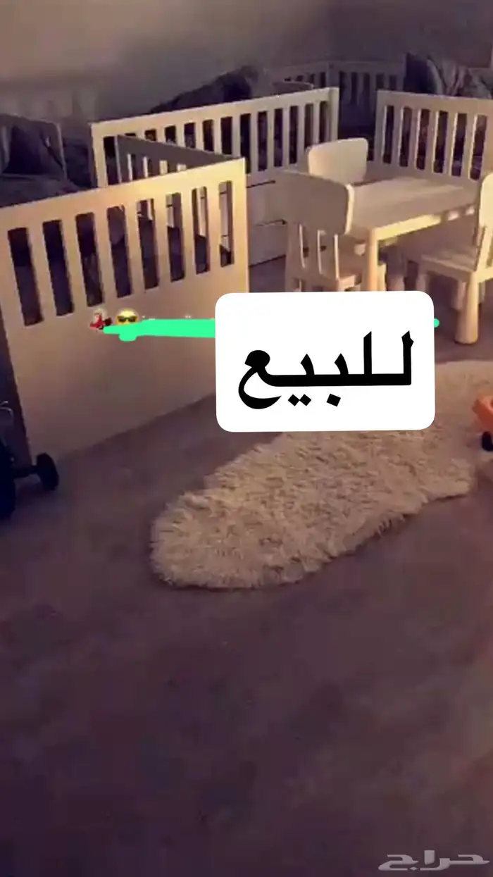 للبيع نظيف غرفه نوم ودولاب 0