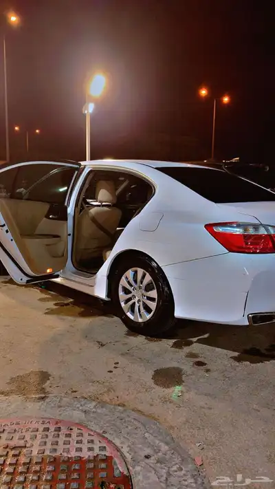 للبيع هوندا اكورد 2015 0