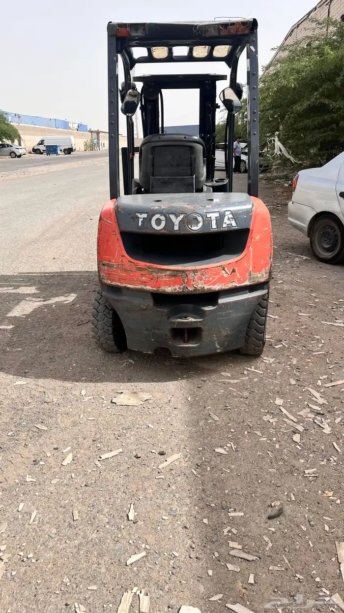 رافعة شوكية فور كلفت للبيع 2