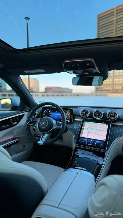 مرسيدس C300 فل كامل مخزنة وشبه زيرو 17