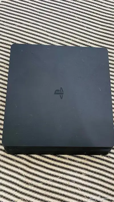 سوني 4 للبيع 0