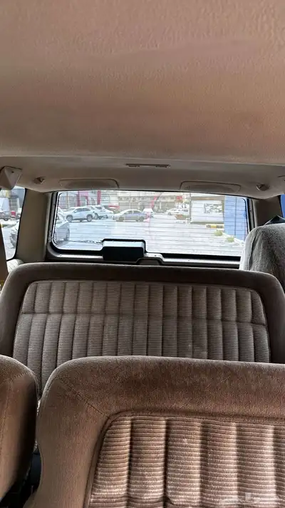 شيفرولية سوبربان 1994 7