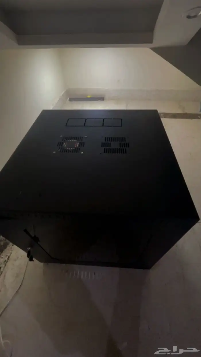 دولاب حفظ وتبريد الأجهزة مع مروحة تبريد -DVR BOX 4