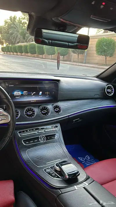 مرسيدس E200 2020 23