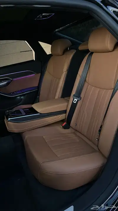 اودي A8 2024 ضمان وصيانه 31