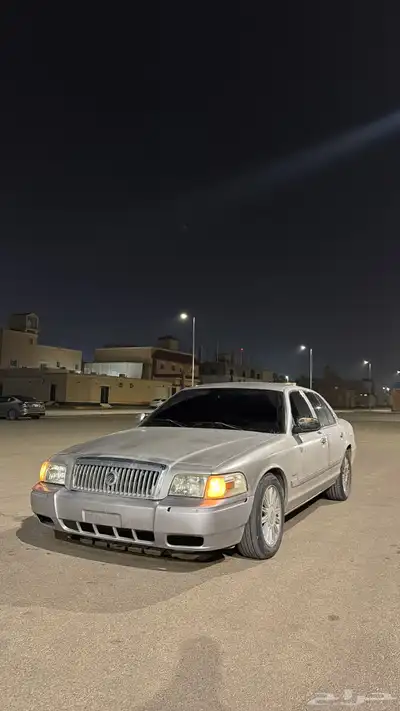 السلام عليكم فورد للبيع مديل 2010 2