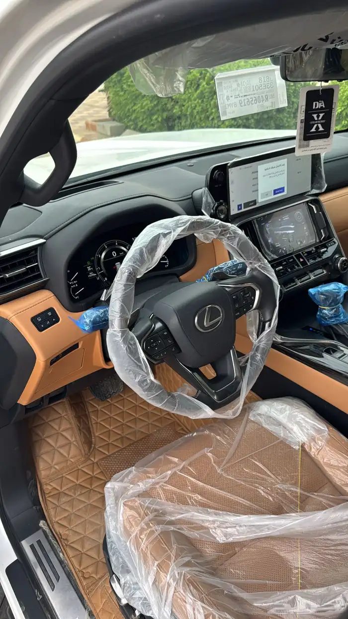 جيب لكزسBB LX600 2024 12