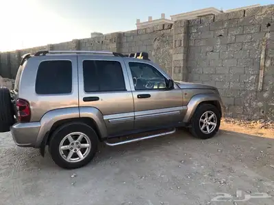 شروكي 2005 قير اتوماتيك مجدد مأمن مفحوص 6 سلندر نقبل بالبدل 2