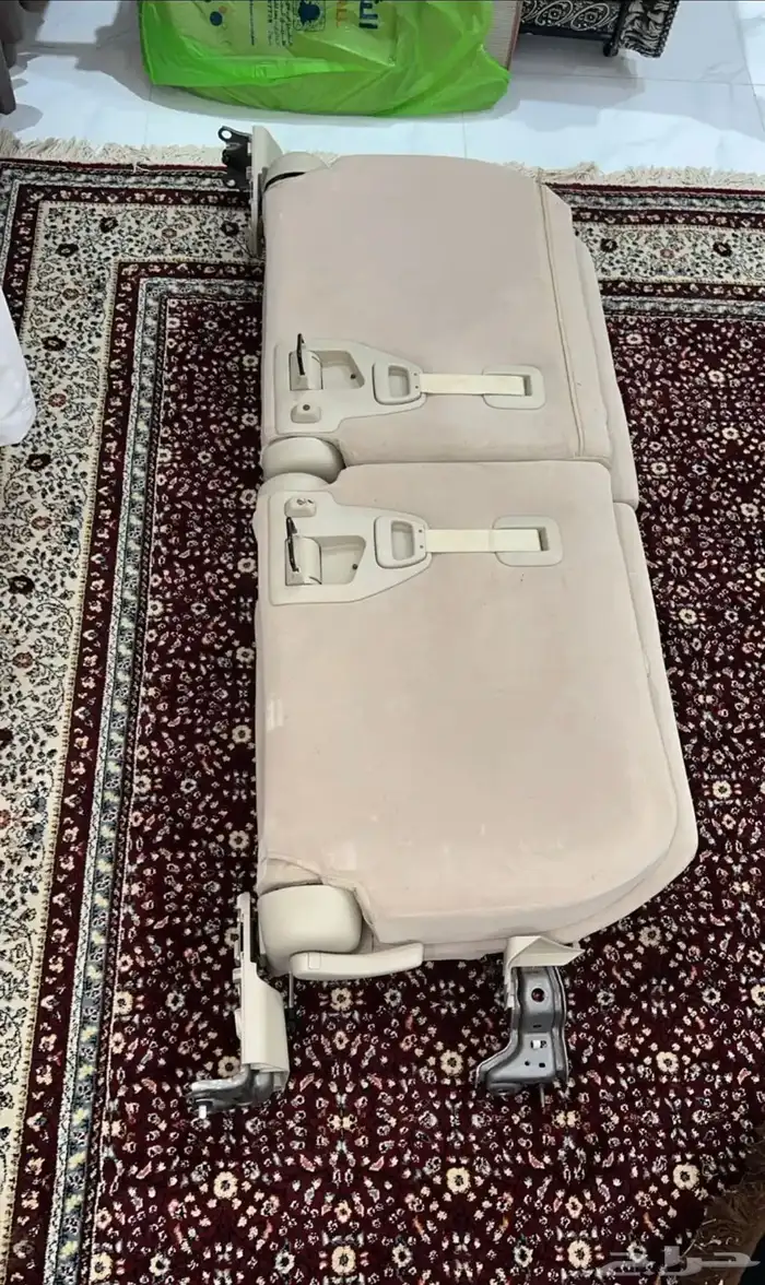 مراتب لاند كروزر 2020 وكاله خلفيه 3