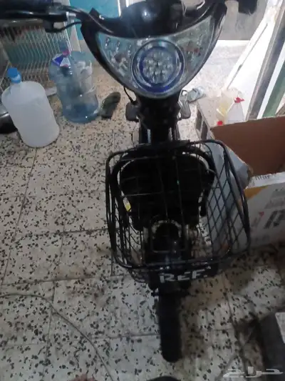 للبيع سكوتر لا يشكو منه أي شي نضيف 0