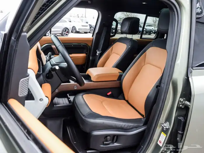 2024 Land Rover Defender 110 X-Dynamic 6
