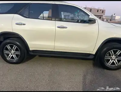 جيب فور شنر 10