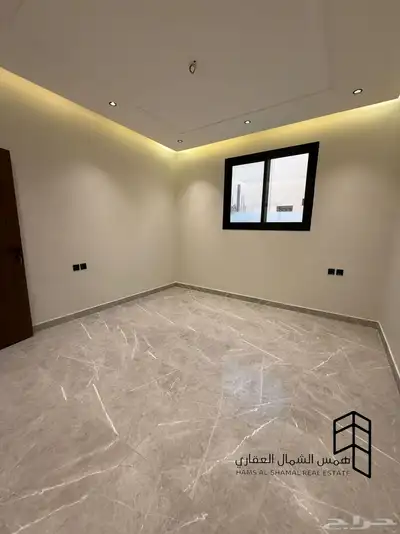 للبيع فيلا روف ارضي بمداخل خاصه حي الصفا 6