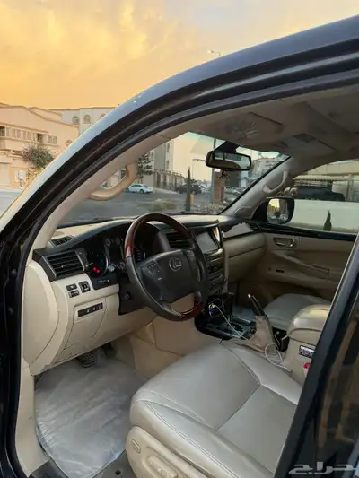 لكزس LX 2011 فل كامل DD 12