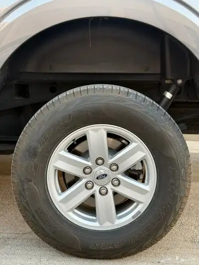 فورد F150 2023 FX4 فل كامل للبيع 15
