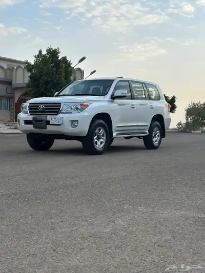لاندكروزر جي اكس 2014 3