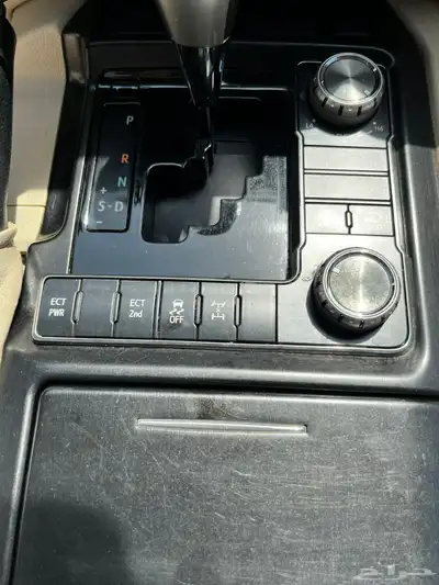 لاند كلوزر GXR 2020 7