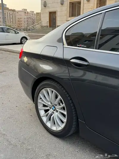 بي ام دبليو 520i 2014 7