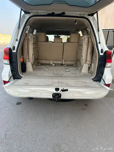 لاندكروزر رقم 2 ديزل 2021 5