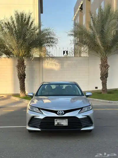 تويوتا كامري 2022 LE هايبرد 1